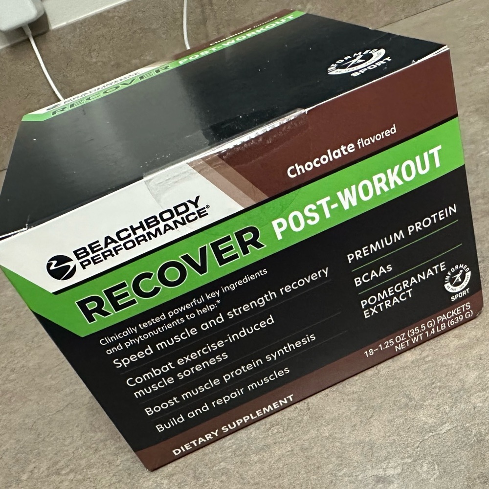 Beachbody recover chocolate flavored packets
